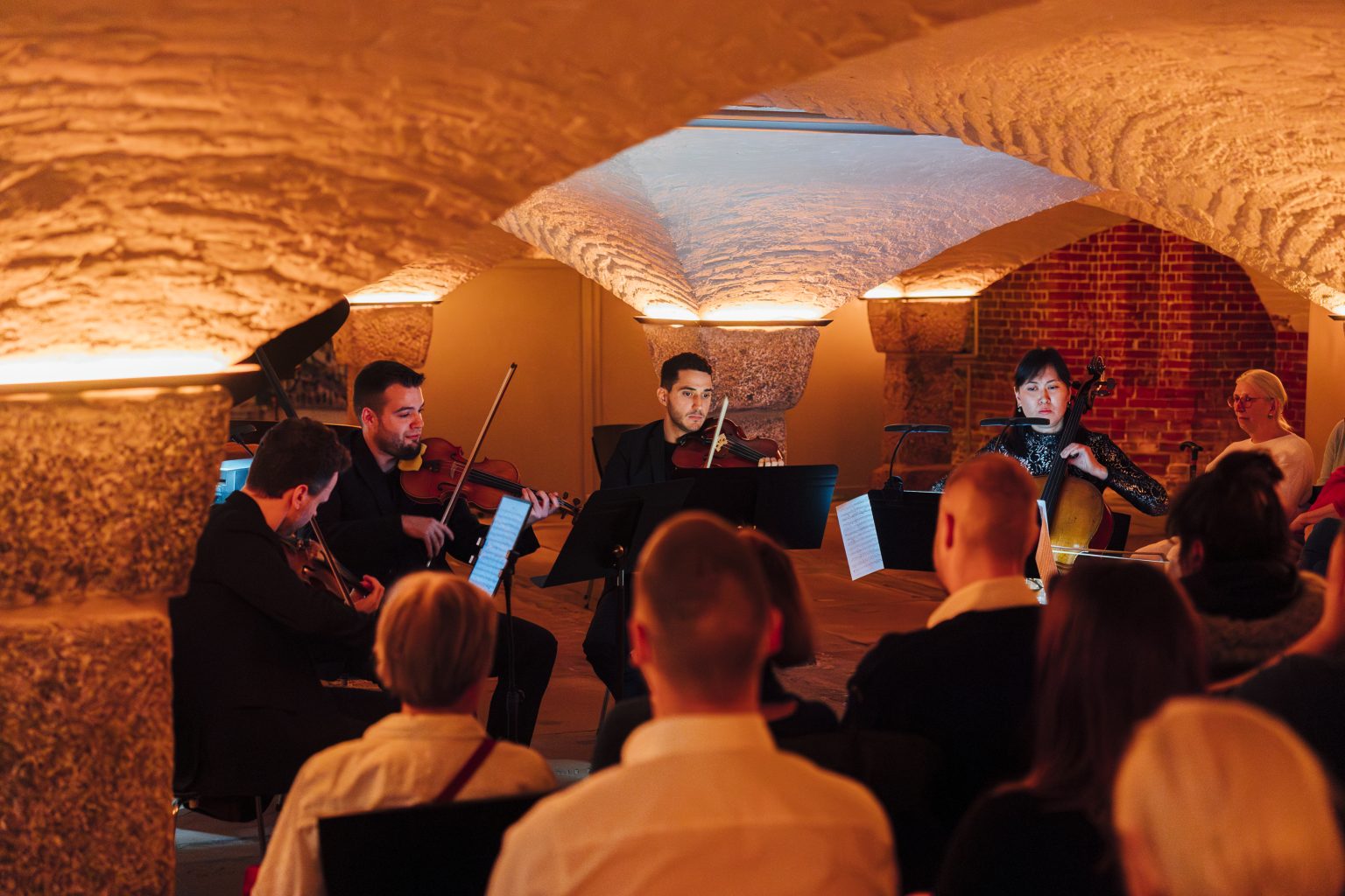 Die Hamburger Camerata spielt in der Michel-Krypta